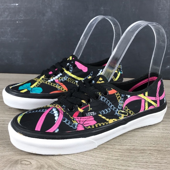 Vans Shoes - Vans Slim Chain Lace Up Sneakers